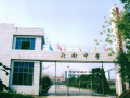 楚雄市新街中學(xué)2025年招生辦聯(lián)系電話