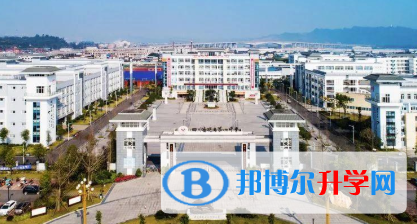 四川省犍為縣第一中學(xué)2022年報名條件、招生要求、招生對象