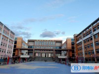 廣元市中學(xué)2025年學(xué)費(fèi)、收費(fèi)多少