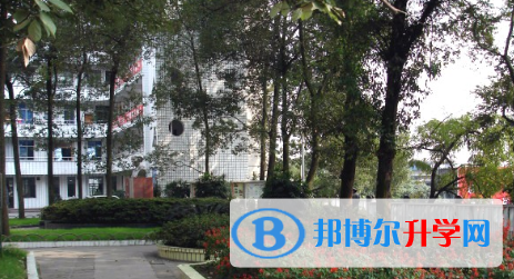 四川省樂山市草堂高級中學(xué)2022年招生辦聯(lián)系電話