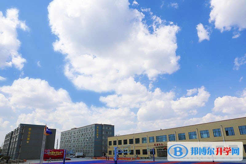 四川省廣安友誼中學(xué)2021年學(xué)費(fèi)、收費(fèi)多少