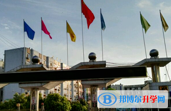 四川省資陽(yáng)市安岳縣興隆中學(xué)2022年招生簡(jiǎn)章