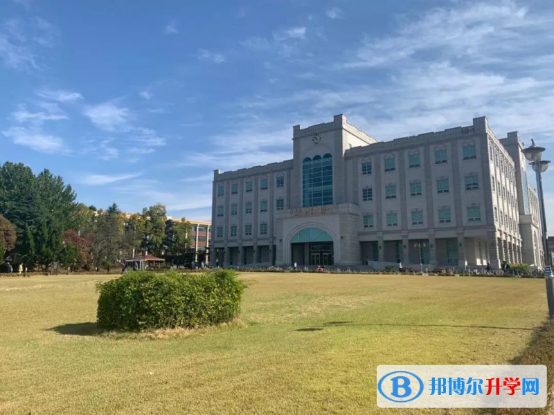 四川省廣安第一中學(xué)2021年報(bào)名條件、招生要求、招生對象