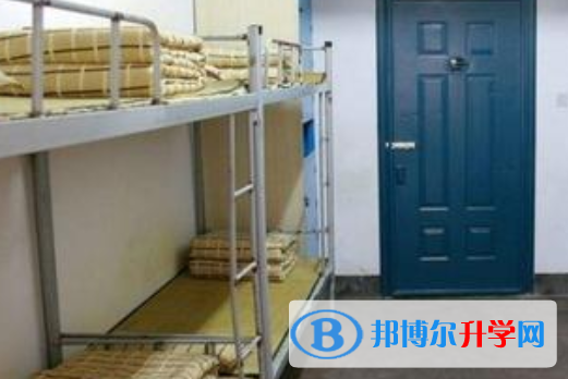 攀枝花第一高級中學(xué)2021年宿舍條件