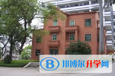 2023鶴山市第一中學(xué)招生計(jì)劃 招生人數(shù)是多少(附要求、條件、對(duì)象)